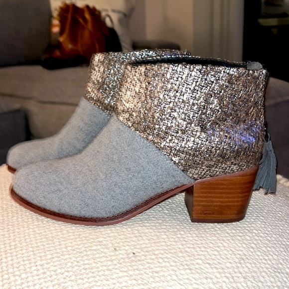 TOMS Women's Leila Bootie Grey Felt Shine Boucle Boot 7 Wide - Picture 11 of 11